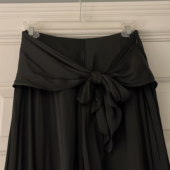 High Low Skirt - Picture 2 of 4